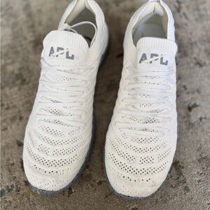 APL Men’s Techloom Wave 10
